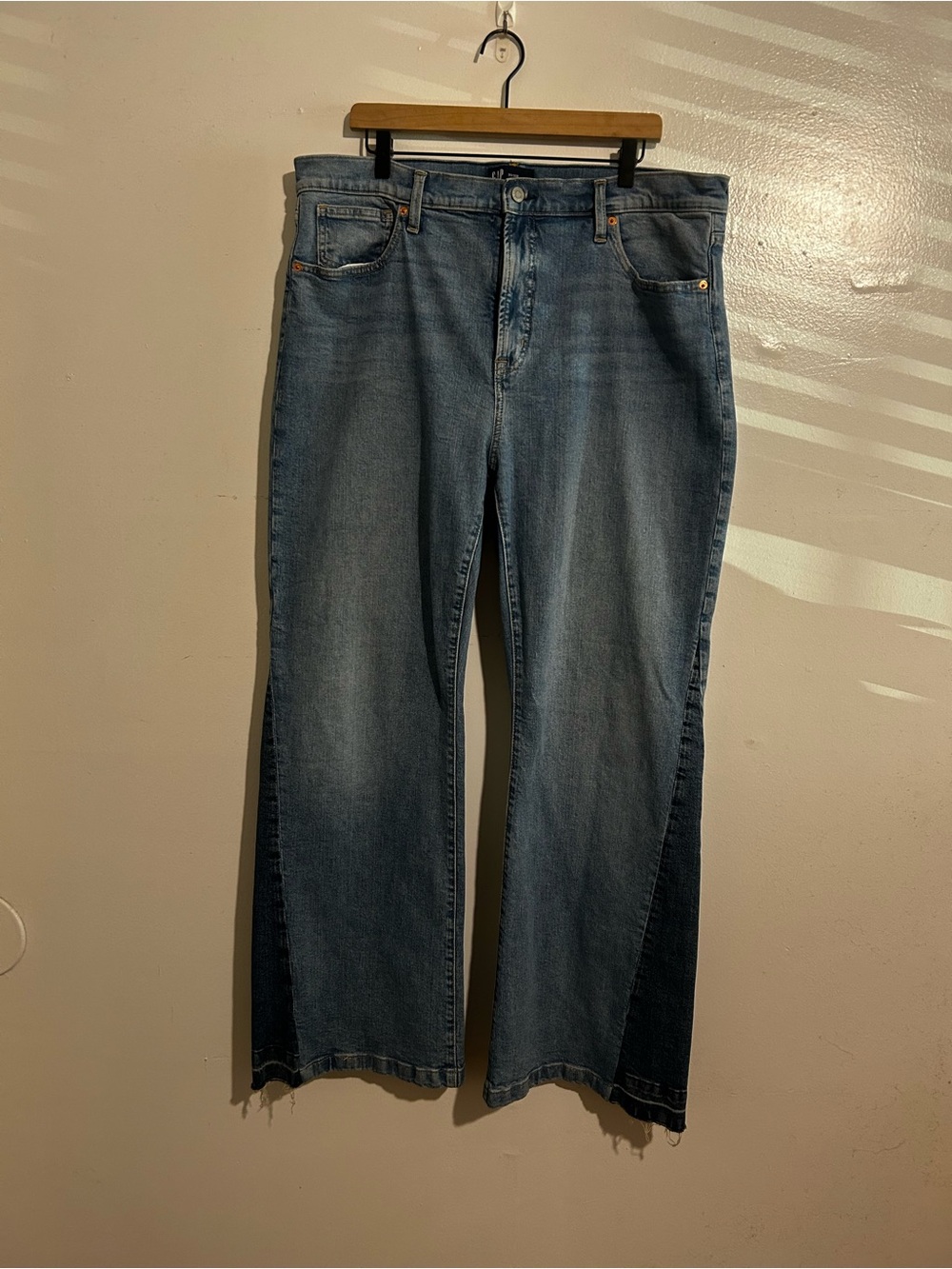 Gap 70s flare plus size 20/35r